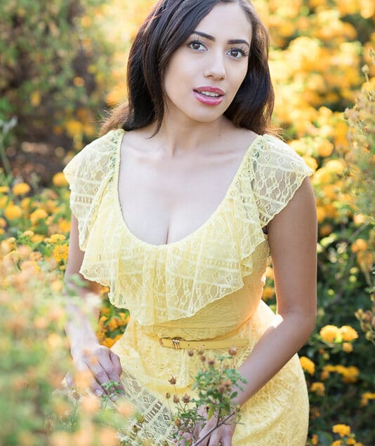 Theadina Floral Headshot / Portrait