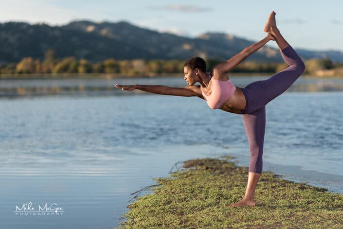 Jaida outdoor yoga activewear photoshoot